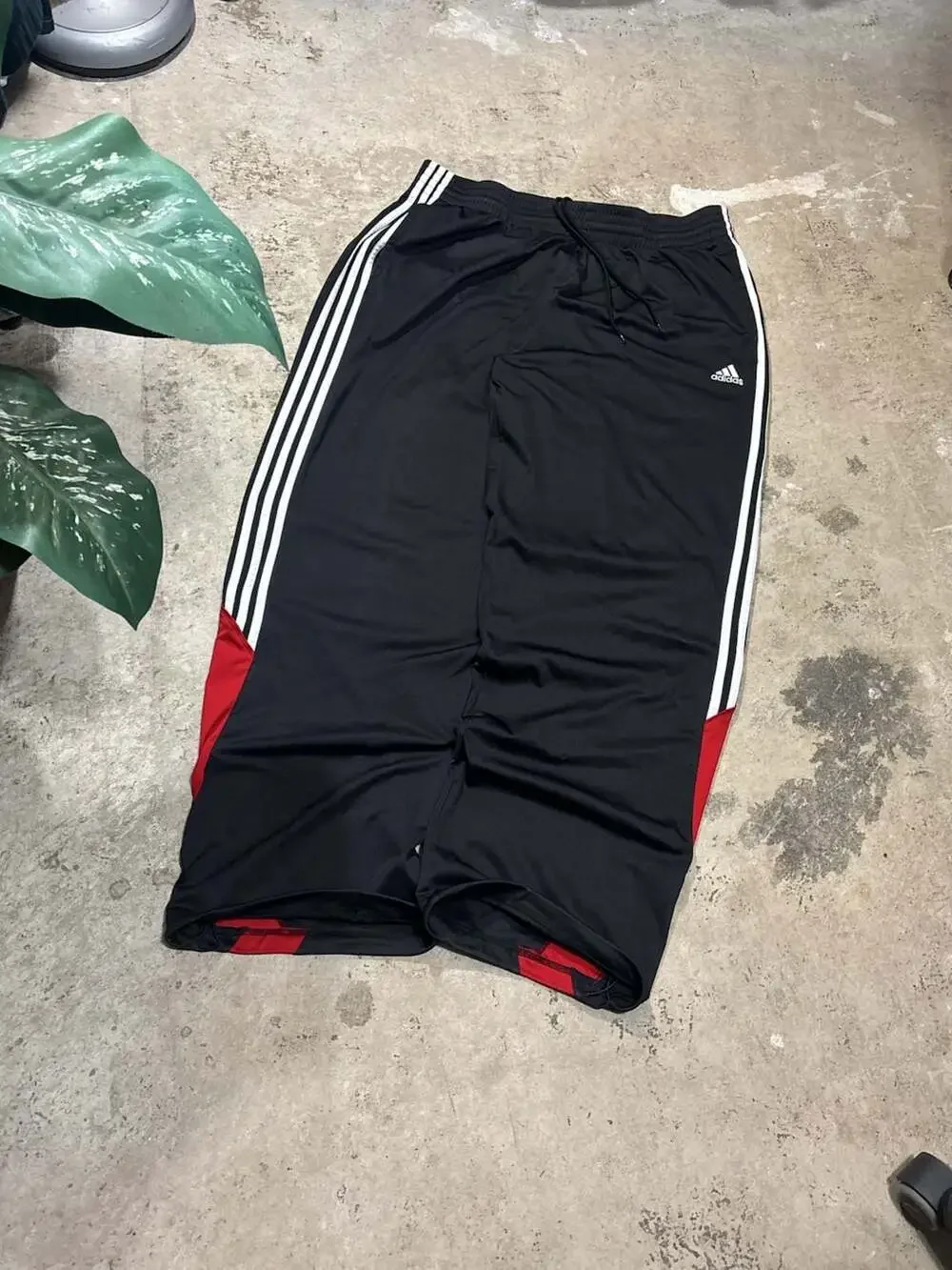 Adidas Men's 3-Stripes Athletic Track Pants in Black with Red Side Panels